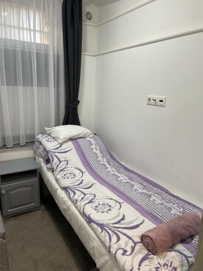 Centrum Wellness Hostel Debrecen Ngoại thất bức ảnh